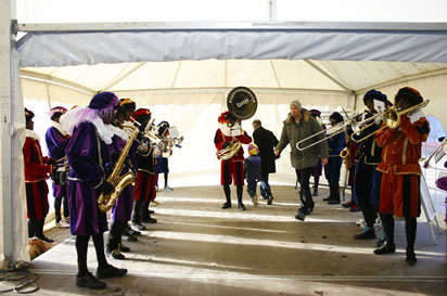 zwartepietendweilorkest bij Sinterklaasfeest Generali